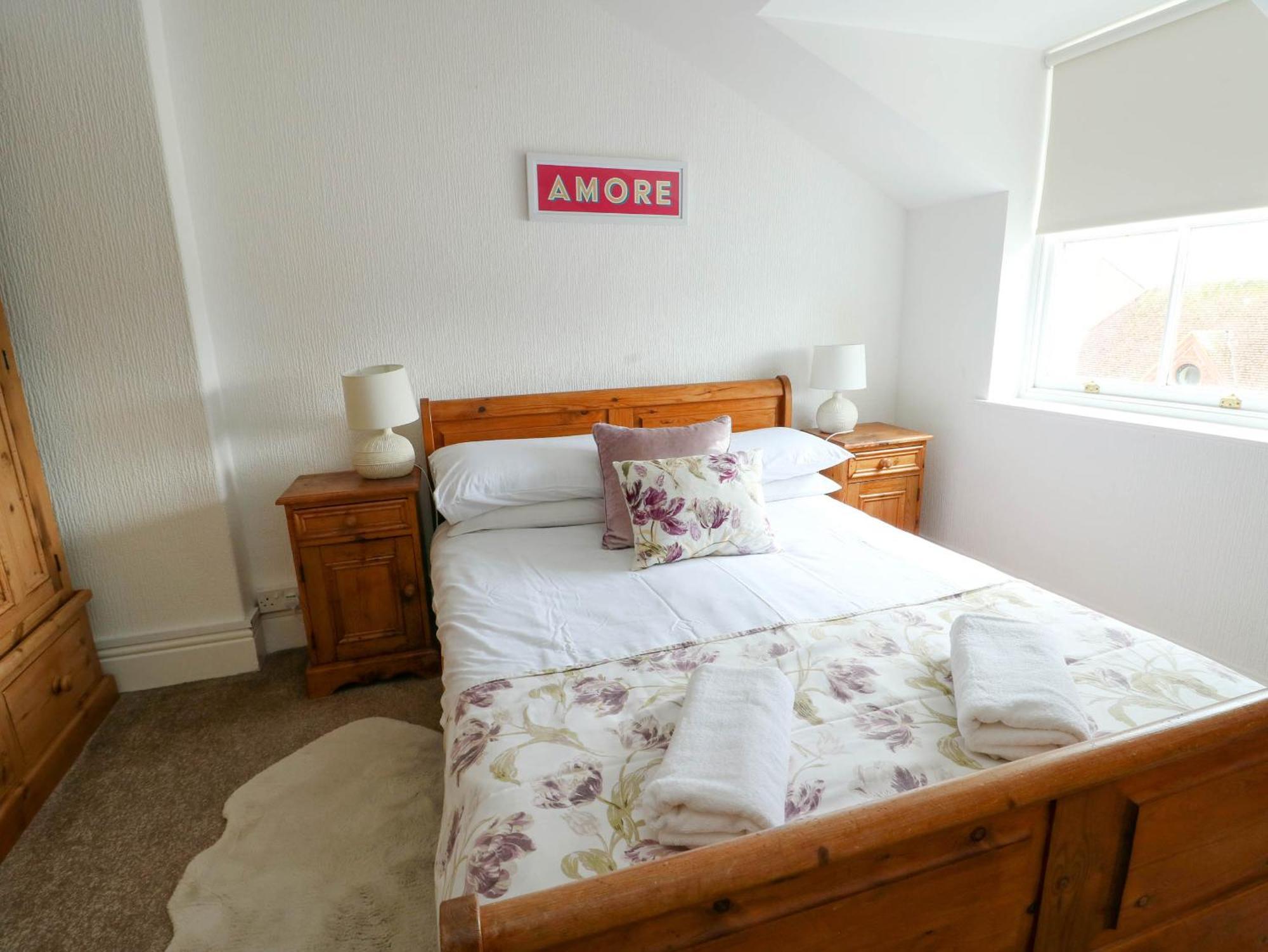 Llewelyn House Apartment Llandudno Bagian luar foto