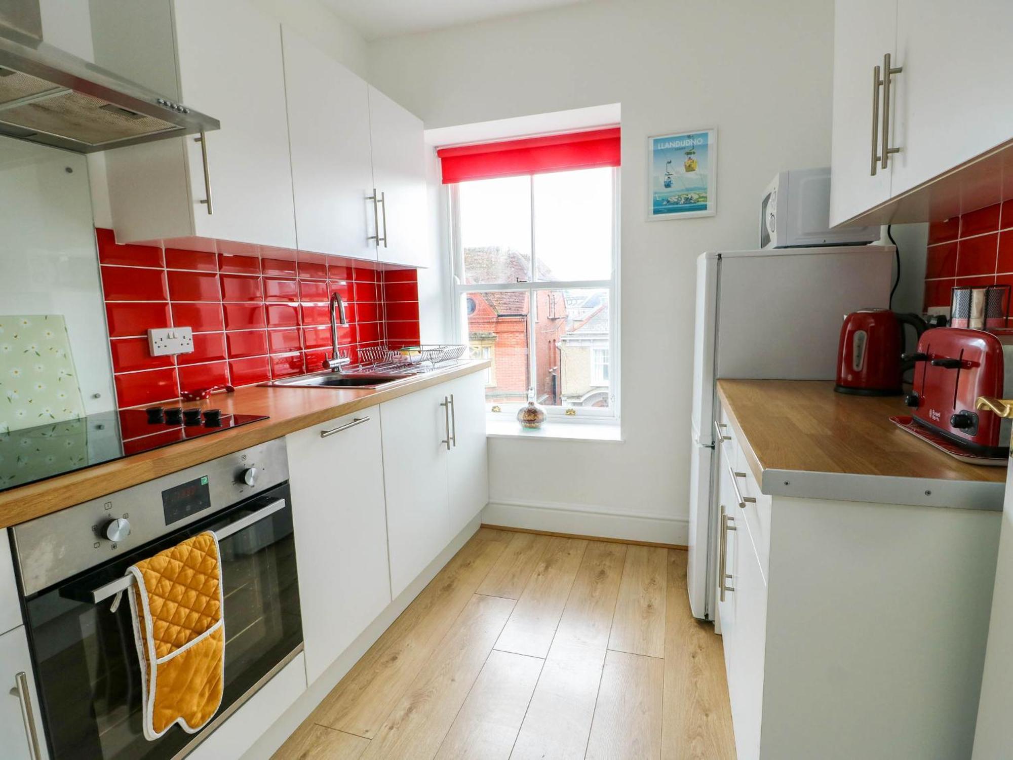 Llewelyn House Apartment Llandudno Bagian luar foto
