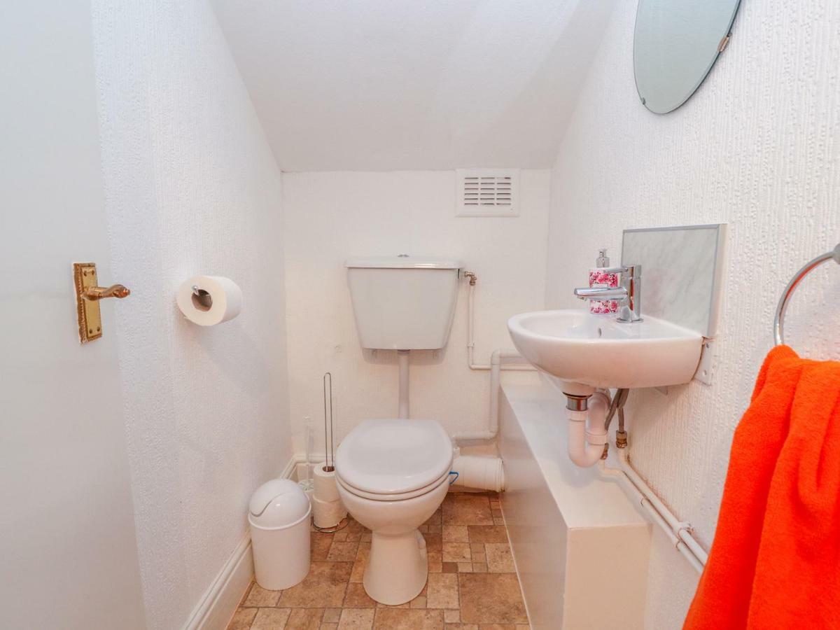 Llewelyn House Apartment Llandudno Bagian luar foto