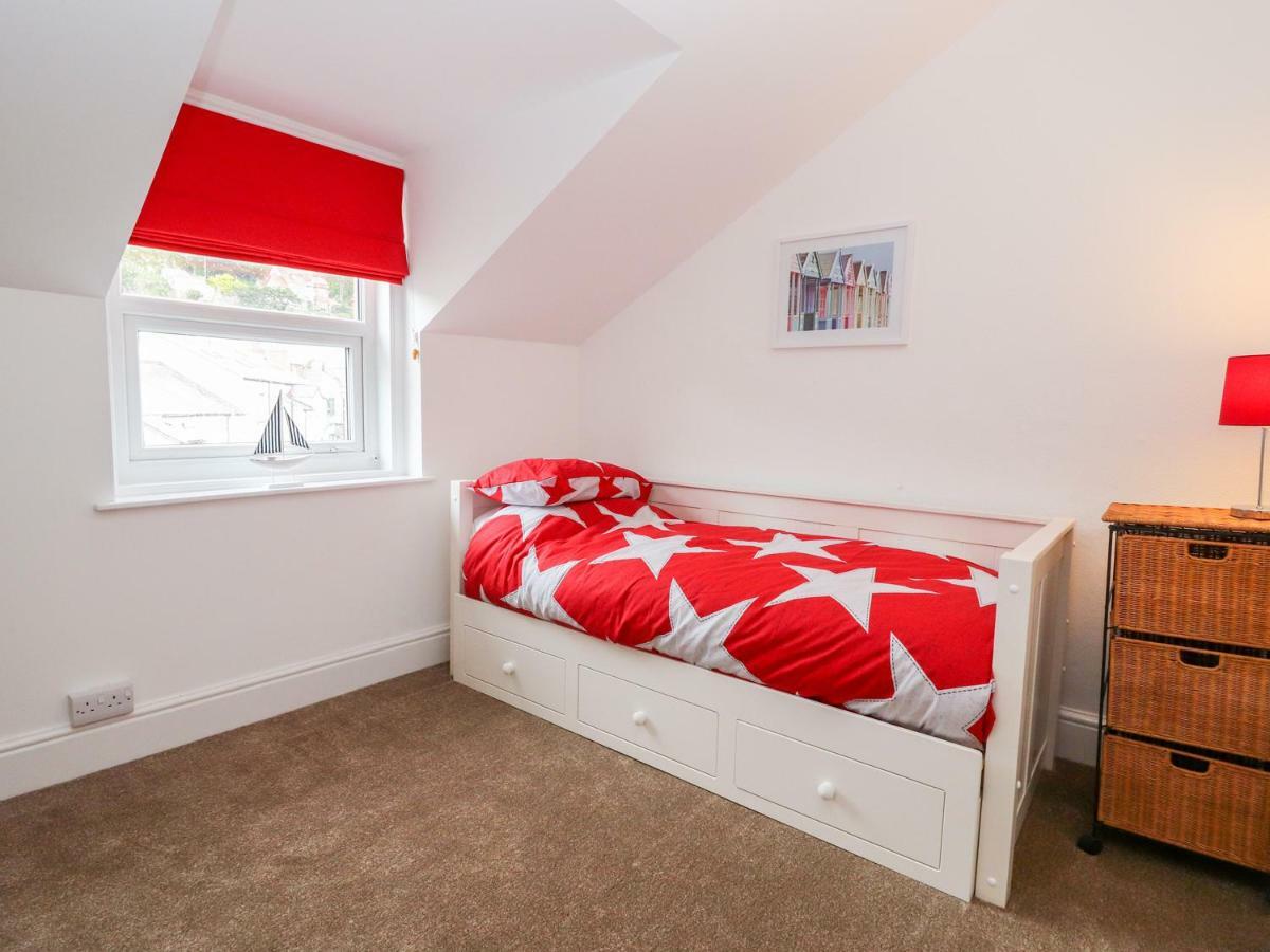 Llewelyn House Apartment Llandudno Bagian luar foto