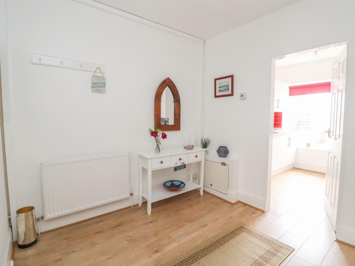 Llewelyn House Apartment Llandudno Bagian luar foto